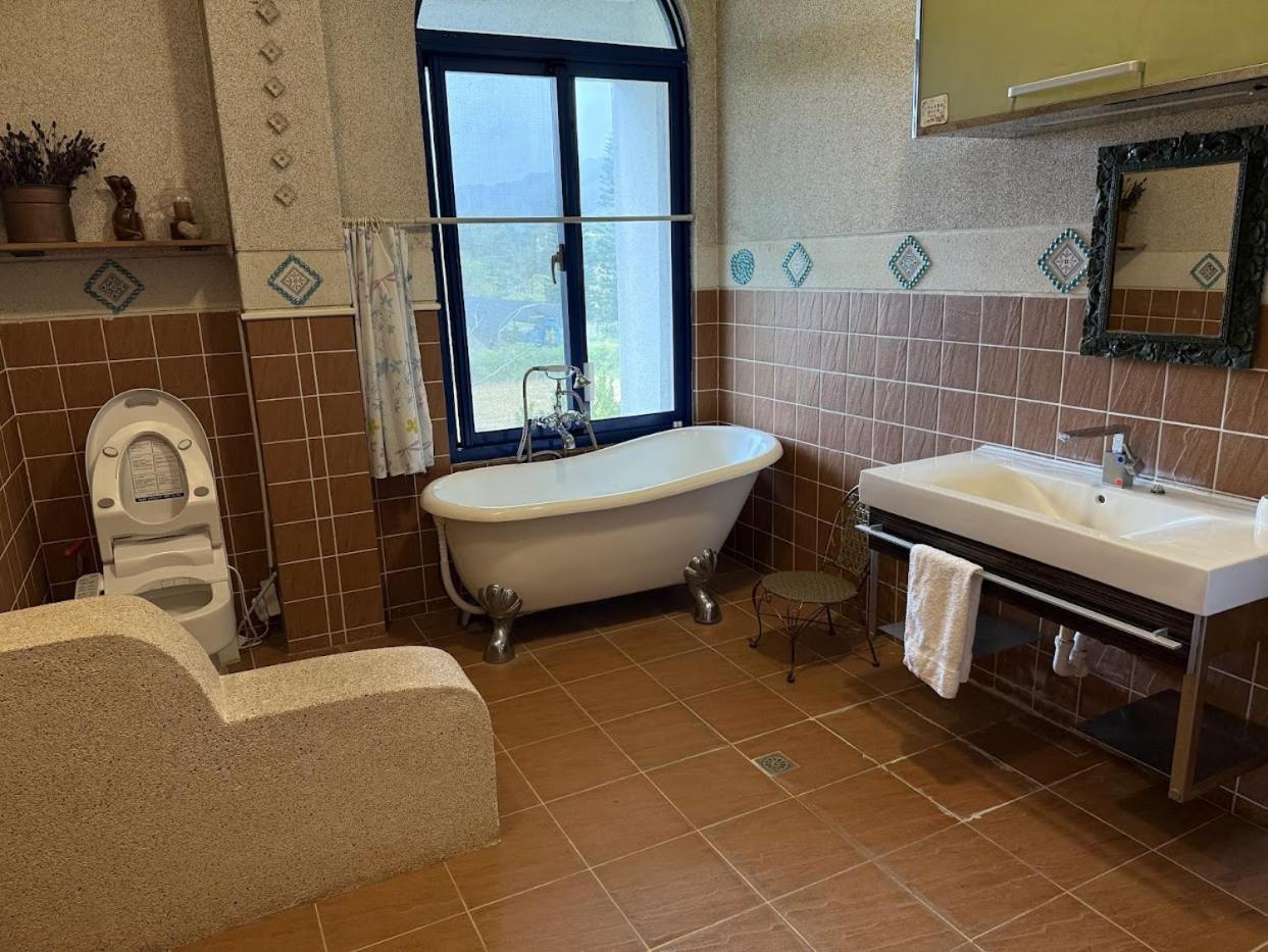 Tuscany Garden B&B 関西鎮 エクステリア 写真