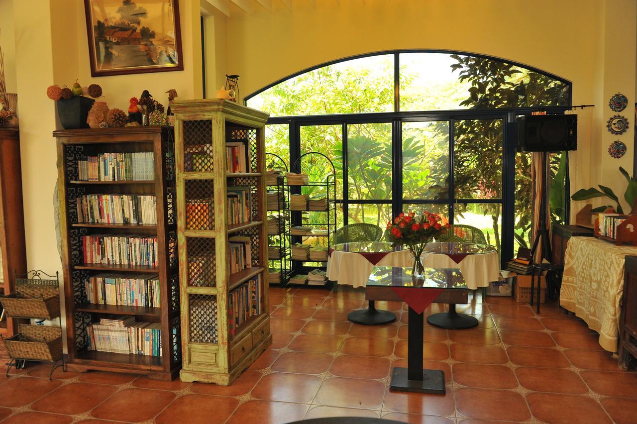 Tuscany Garden B&B 関西鎮 エクステリア 写真