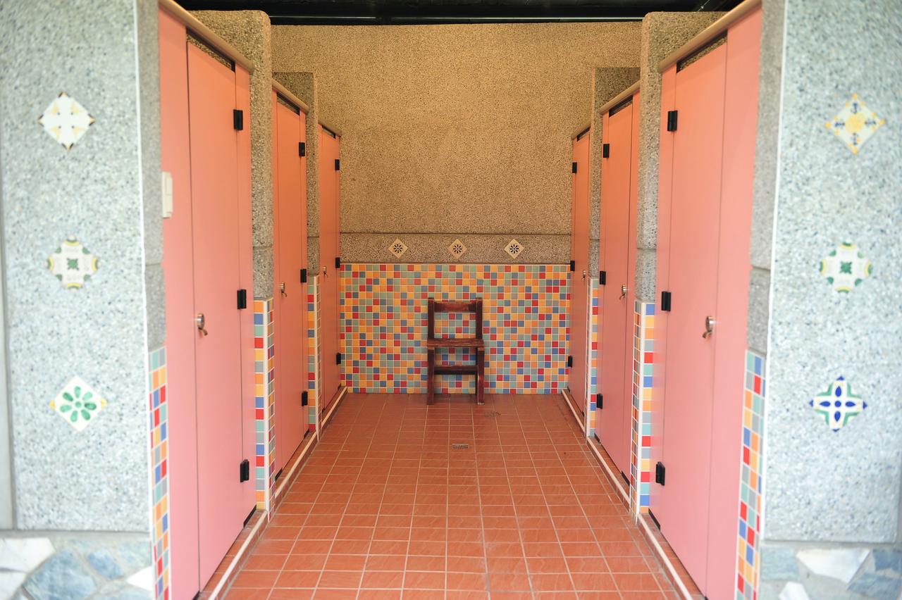 Tuscany Garden B&B 関西鎮 エクステリア 写真